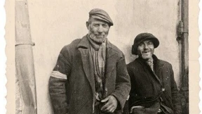 Auktionshaus präsentiert Wehrmacht-Fotos von Juden „in sehr gutem Zustand“