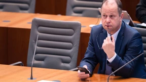 Joachim Stamp gibt Vorsitz der nordrhein-westfälischen FDP auf