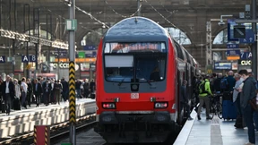 Erfahrene Zugpendler nehmen heute das Auto