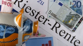 Die Zahl der Riester-Verträge sinkt erstmals