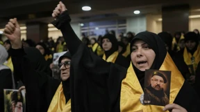 Nicht nur das Sirren der Drohnen erinnert an den Krieg