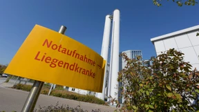 Arzt soll Patienten mit Hepatitis C infiziert haben