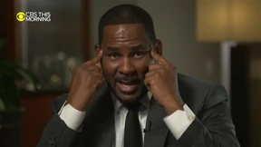 Unter Tränen bestreitet R. Kelly Missbrauchsvorwürfe