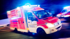 Mann wird bei Autounfall schwer verletzt