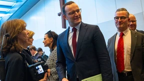 Merz oder Spahn – Wer gewinnt die Gunst des Mittelstands?