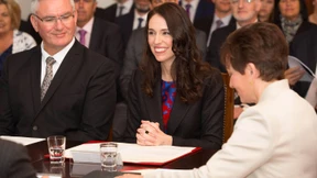 Die lachende Jacinda