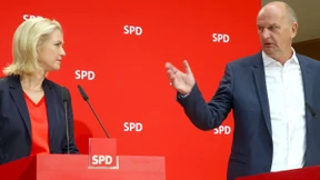 Kämpfender Landesvater und Löwenherz