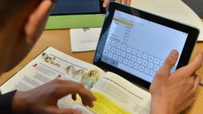 Neue Computer und besseres Internet