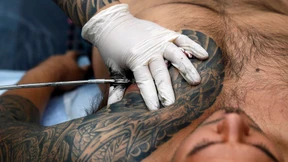 Geplantes Tattoo-Verbot erzürnt Polizisten