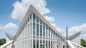 Auferstanden aus der eigenen Ruine