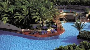 Hat er seine Frau im Griff?