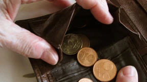 Geht zum neuen Jahr das Bargeld aus?