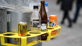 Damit Flaschensammler nicht im Müll wühlen müssen