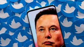 Chaos im Alleingang: Ruiniert Elon Musk Twitter?