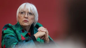 Claudia Roth sagt Presseförderung für 2024 ab