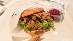 Tablett mit Schweinenacken 