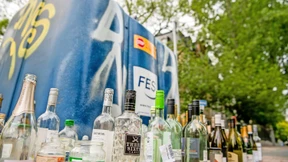 Mit Corona kamen die Glasberge