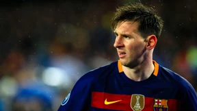 Messi bricht Hand