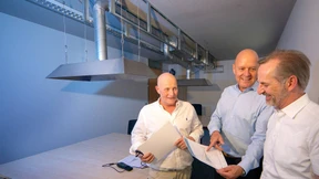 Wände aus Luft gegen Corona