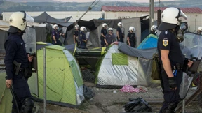 Griechenland will Flüchtlingscamp auflösen