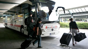 Linienbusse dürfen künftig auch im Fernverkehr fahren