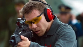 Waffenhandel unter Romantik-Pseudonym