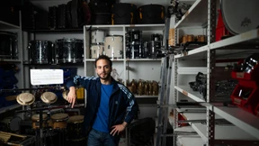 Musik mit Tüten und Kanistern