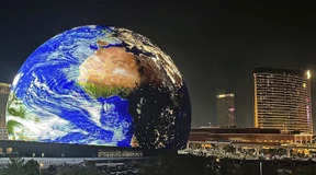 Las Vegas gibt sich eine Riesenkugel