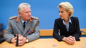 Generalinspekteur ordnet Durchsuchung aller Kasernen an