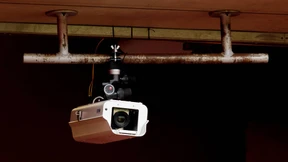 Adlerauge, sei wachsam!