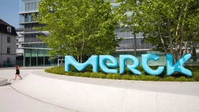 Merck wächst nicht nur aus eigener Kraft