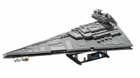 Der Sternenzerstörer treibt luftlos zum Triumph