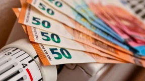 Halbe Million geht in Flammen auf