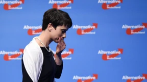 AfD fällt auf acht Prozent