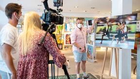 Blaue Elefanten statt schwarzer Lackschuhe