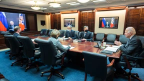 Biden droht Putin bei Angriff auf Ukraine mit Konsequenzen