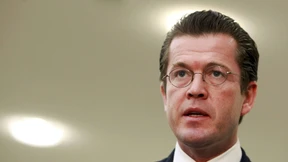 Wünscht sich Seehofer Guttenberg als Partei-Chef?