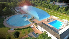 Riesige Traglufthalle für Frankfurter Stadionbad