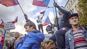 Linke und Rechte gemeinsam gegen die Regierung