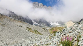 Zimmer mit Bergblick