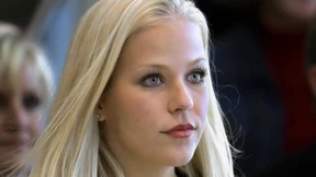 Frau sucht kleine Jungs für schmutzige Spiele