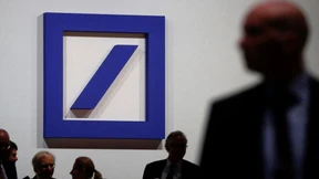 Deutsche-Bank-Vorstand bietet Bonusteilverzicht an