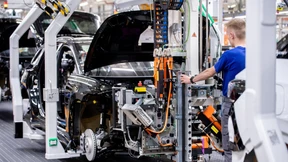 Europas Autokonzerne bieten  100 verschiedene E-Modelle