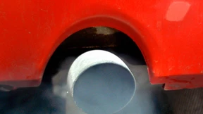 Autohersteller kriegen etwas mehr Zeit für CO2-Auflagen