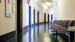 Im Maschinenraum der Justizfabrik