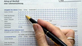 Lebensversicherer schalten in den Krisenmodus 