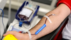 Schwule sollen auch Blut spenden dürfen