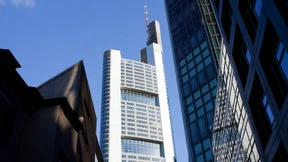 Commerzbank macht mehr Gewinn als die Deutsche Bank