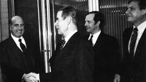 Bomben, Perverse und Könige