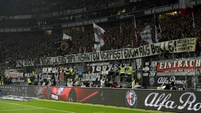 Makabere Aufkleber vor dem Hessen-Derby